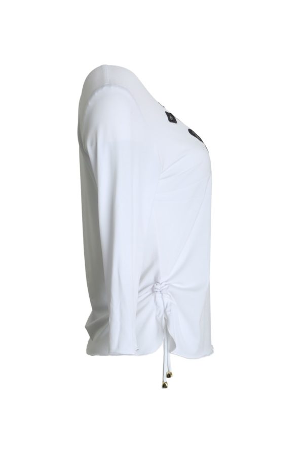 Shirt white-black, with Leo-embroidery