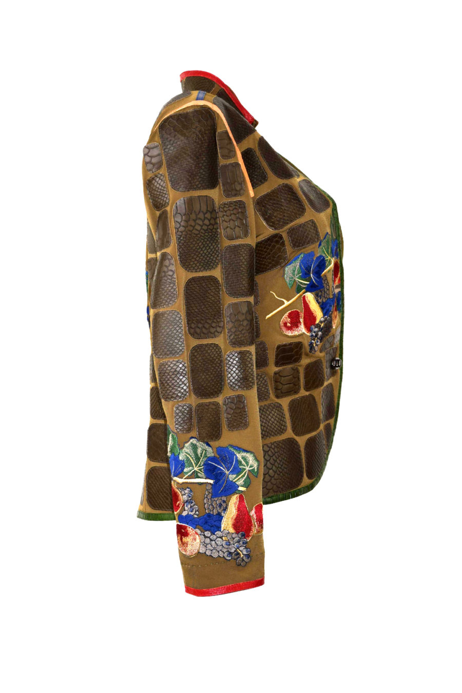 Jacke, oliv mit multicolor- Kontrasten, Krokopatches und "Still-Life-embroidery" Patches: ab 130 Stück, stitches: 206.000
