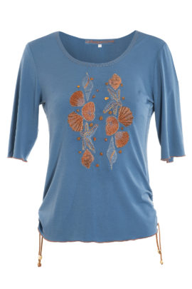 Shirt mit "Seaside-embroidery" und 20 echten Bernstein-Applikationen und St:35.900, Kurzarm