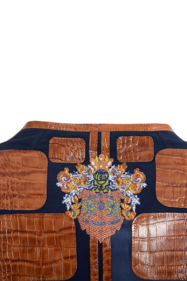 Haute Couture Jacke mit "Autumn Meadow" - embroidery,255.000 St. 258 handapplizierten Naturedelsteinen und Kristallen, Lederpatche in Kroko-Optik, Multisize