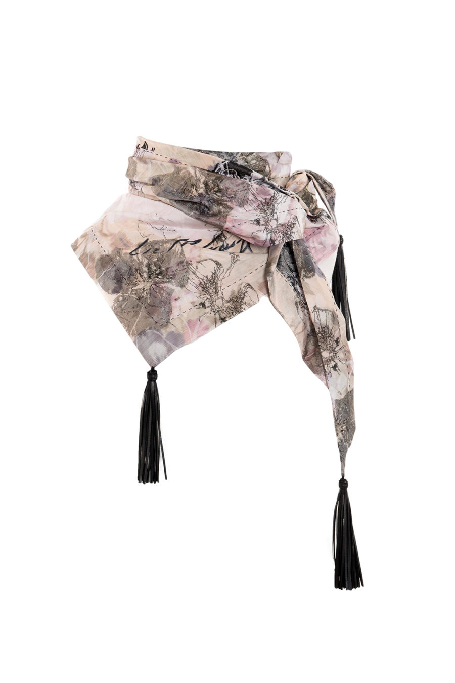 Maxi Tuch aus Taft, mit 3 Nappa-Quasten