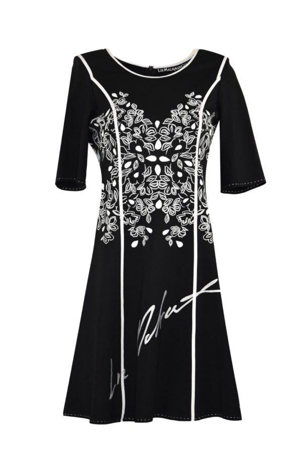 Kleid, Doublejersey, mit tiny-leaf-embroidery, Mini-Krokopatches und Lackkontrasten in schwarz