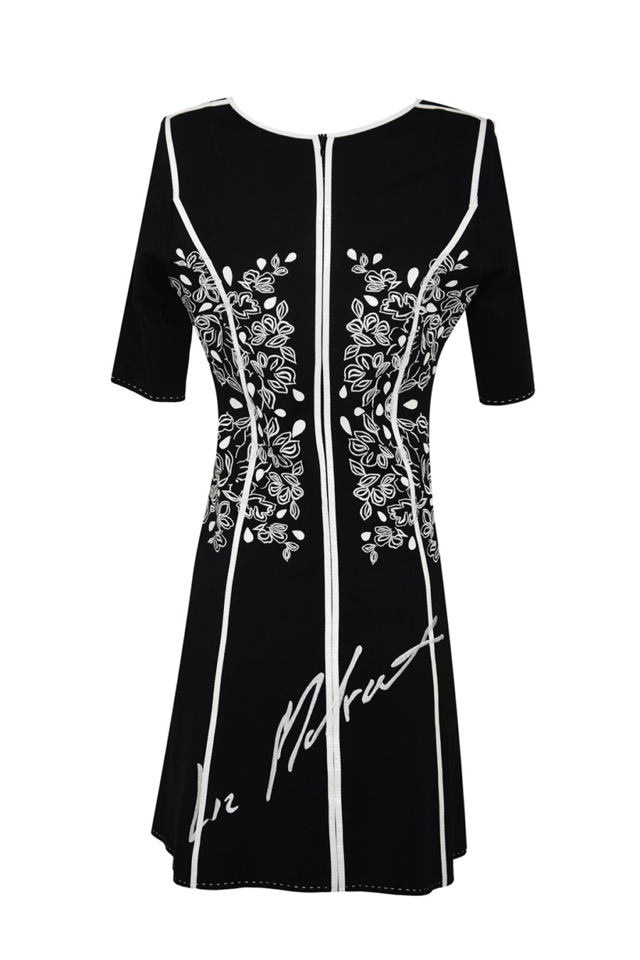 Kleid, Doublejersey, mit tiny-leaf-embroidery, Mini-Krokopatches und Lackkontrasten in schwarz