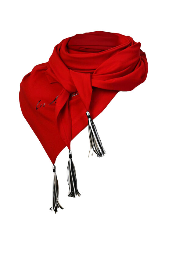 Maxi Tuch aus Viskose-Jersey, mit 3 Eco-Wildleder Quasten, und "Signatur-embroidery"